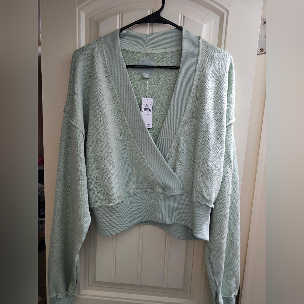 American Eagle Wrap-Front Sweatshirt size XL